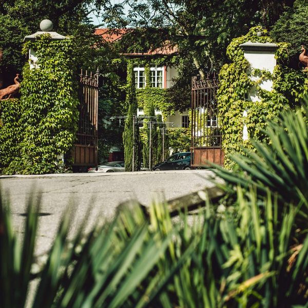 Welcome to the Relais & Châteaux Castel Fragsburg, welcome to the art of fine living. ...