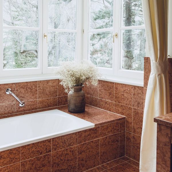 The bathrooms, designed with red Verona marble, beauty and elegance. #castelfragsburg...