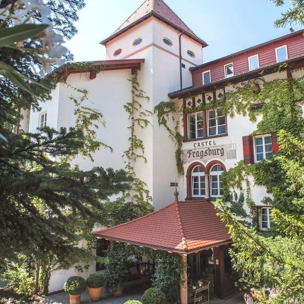 Welcome to the Relais & Châteaux Castel Fragsburg, welcome to the art of fine living. 🌼 ...