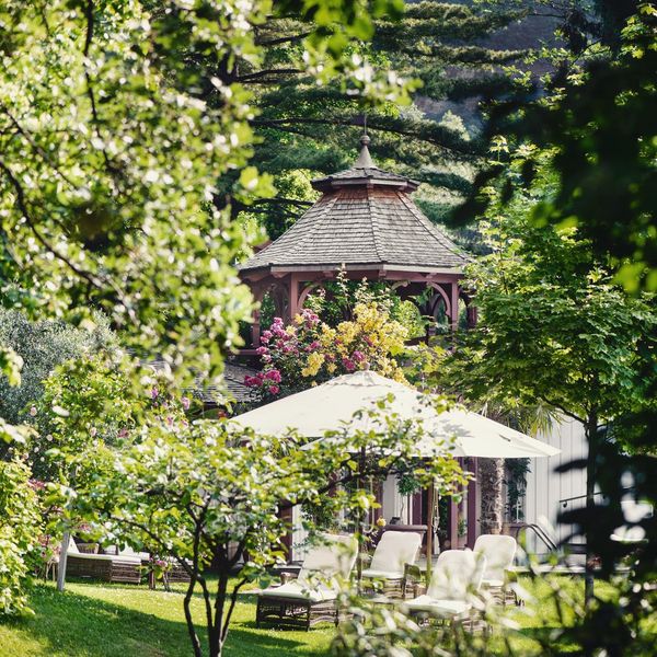 Find your personal favorite place in our 50,000 sqm fairytale garden. #castelfragsburg...